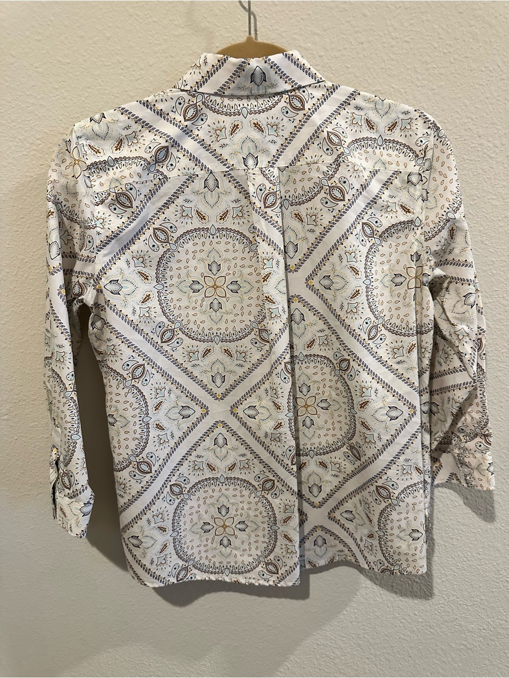 Lands' End Cream Button-Down Shirt with Subtle Multi-Color Medallion Print - Picture 6 of 7